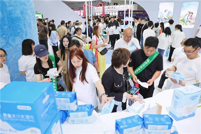 界」亮相武汉生活用纸国际科技展览会麻将胡